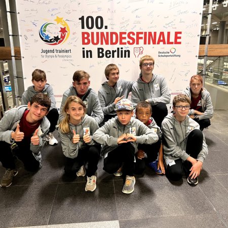Teilnehmer 100. 